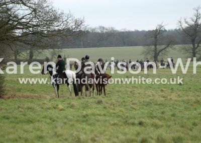 IMG_0214Waveney Harriers with the children and the whipper-in karendavisonwhite
