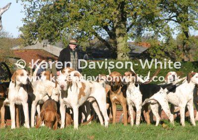 img_2689vic-brown-and-the-west-norfolk-fxohounds-kdwimage