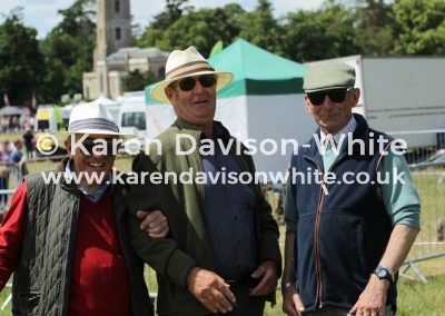 IMG_5815 hunting stalwarts karendavisonwhite