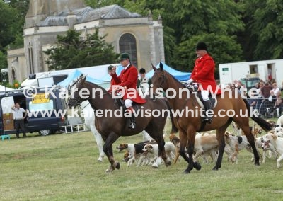 IMG_5877Dunston Harriers Suffolk Foxhound Huntsmen kdw