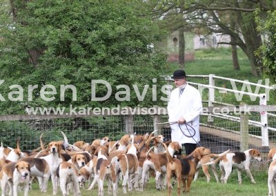 IMG_6892Easton Harriers karendavisonwhite