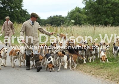 IMG_8842Waveney harriers walking out karendavisonwhite